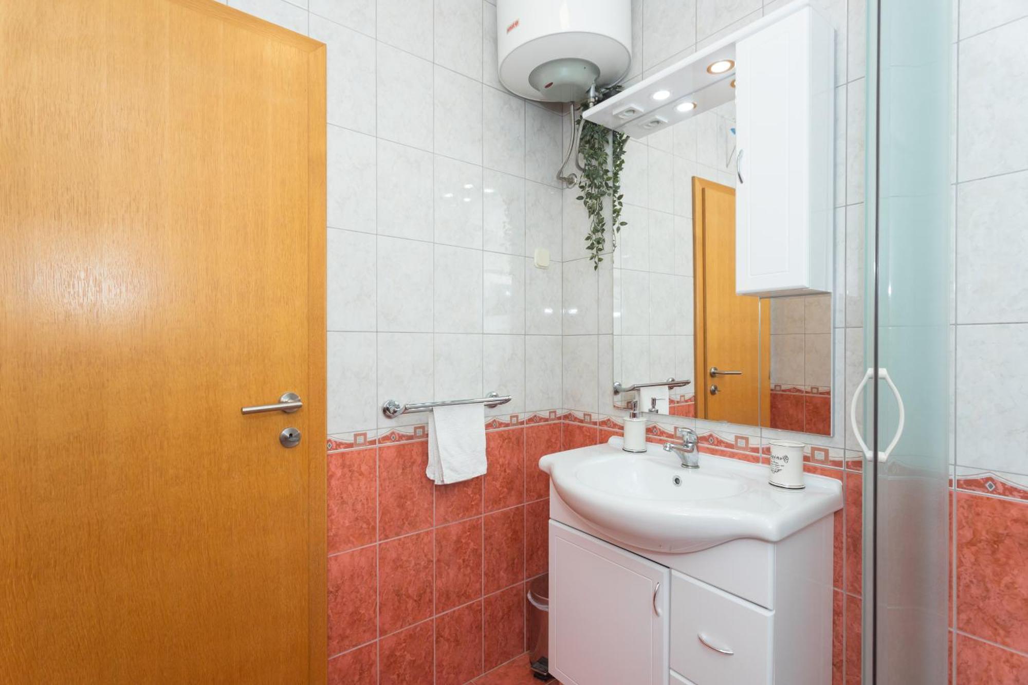 Apartments Klaudia Cista Velika Vodice Eksteriør billede