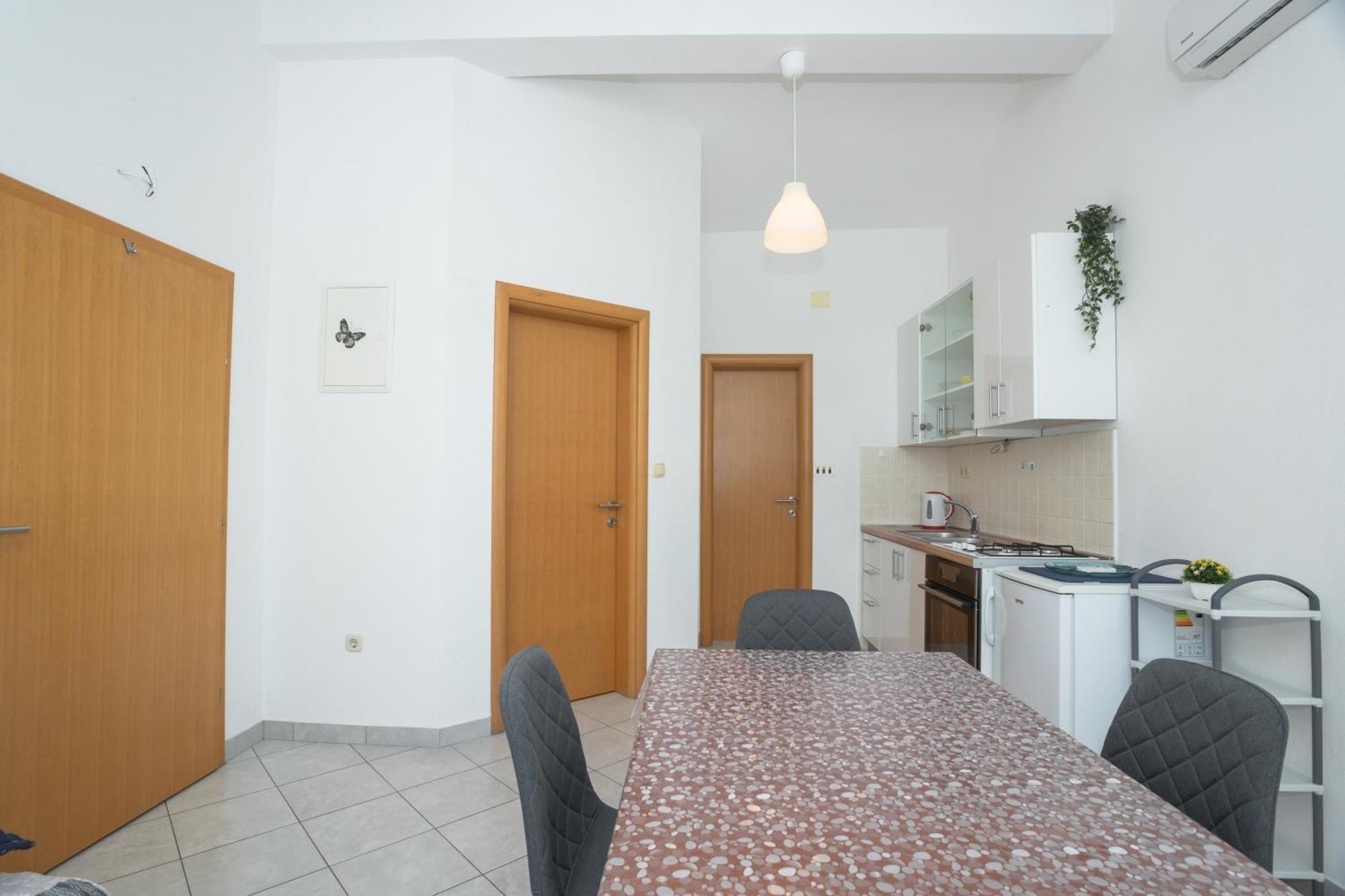 Apartments Klaudia Cista Velika Vodice Eksteriør billede